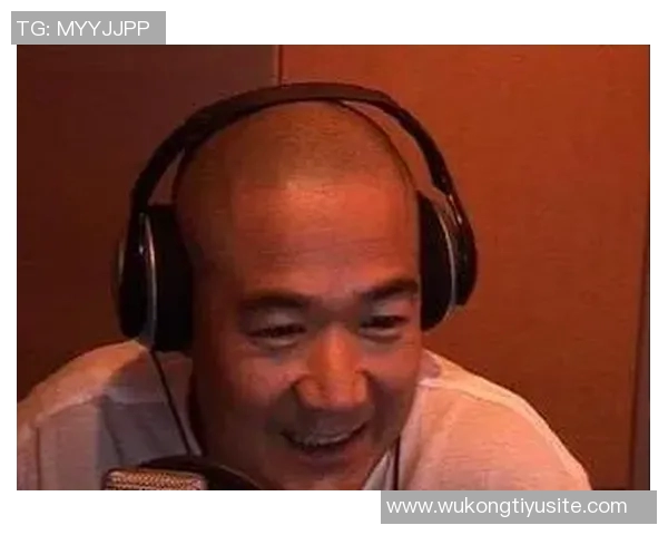 狄龙回顾短暂两年经历感慨留下深刻印记的致敬视频